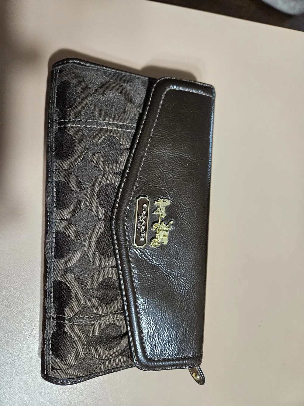 Authentic Coach Madison Dotted Op Art C Chocolate Brown Trifold Wallet